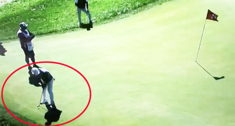 Cú đánh "ngớ ngẩn" không tưởng của cựu vô địch PGA Tour