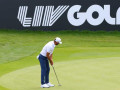 LIV Golf 2022: Khi tiền bạc "đánh bay" thứ hạng