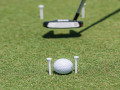 Short putt với tee golf: Bài tập cải thiện kỹ thuật putting hiệu quả