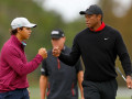 Tiger Woods tái xuất tại PNC Championship cùng con trai Charlie