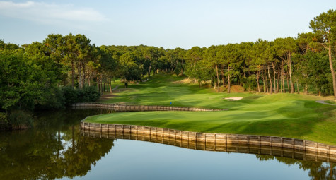 Khám phá vẻ đẹp của golf ở miền Tây Nam nước Pháp