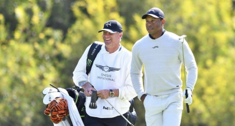 Caddie kỳ cựu của Tiger Woods tại The Masters là ai?