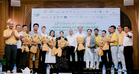 Khởi tranh giải golf kỷ niệm 134 năm ngày sinh Chủ tịch Hồ Chí Minh