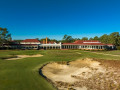 Không có cỏ rough, Pinehurst No.2 thách thức golfer như thế nào?