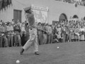 Ben Hogan phát bóng bao xa?