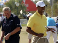 Tiger Woods có nên giã từ sự nghiệp thi đấu?