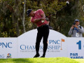 Sao chép tư thế của Tiger Woods để tăng sức mạnh cho cú swing