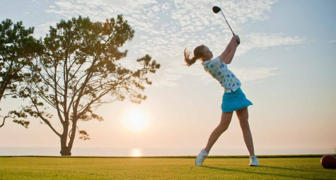 Tăng độ xoay vai cho backswing với bài khởi động đơn giản