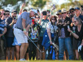 Bí quyết tạo nên cú pitch hoàn hảo từ Phil Mickelson