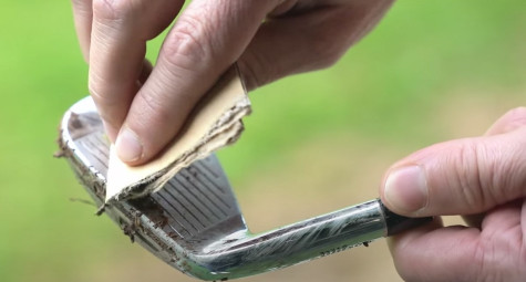 Cách làm sạch gậy golf đơn giản và hiệu quả