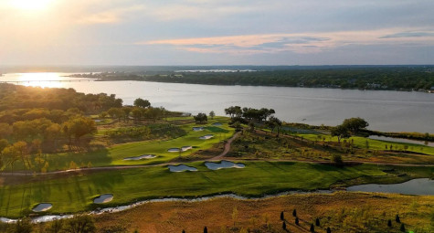 Tỷ phú công nghệ chi 50 triệu USD xây sân golf tặng vợ