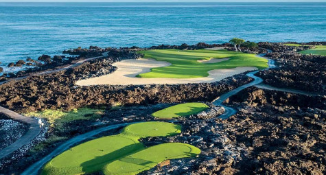 Dạo bước trên fairway nham thạch tại Hualālai Golf Course