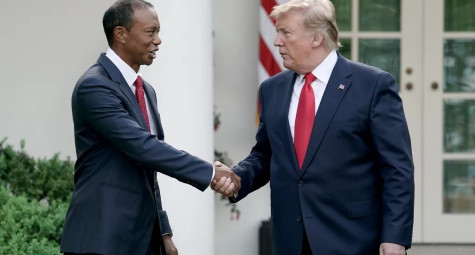 Cuộc gặp gỡ tâm điểm trên sân golf giữa Donald Trump và Tiger Woods 