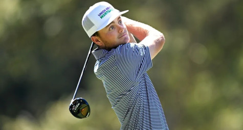 Tay golf nghiệp dư số 1 thế giới Luke Clanton ký hợp đồng với Nike Golf