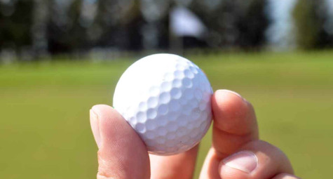 Luật Golf: Có được đánh dấu bóng khi không ở trên green?