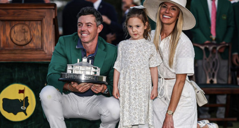 Rory McIlroy nhắn nhủ con gái sau khi vô địch The Masters: “Bố mong con đừng bao giờ từ bỏ ước mơ của mình!”