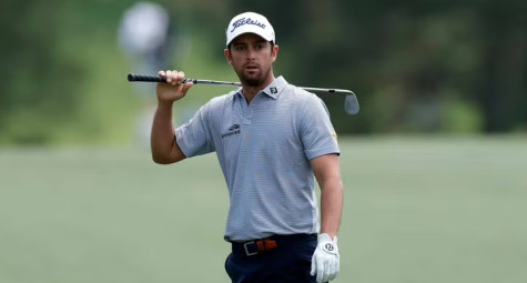 PGA Tour Pro tự nhận phạt vì phạm luật liên quan máy đo khoảng cách 