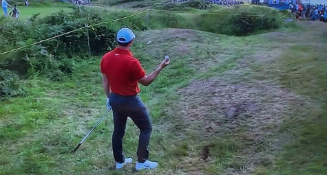 Tình huống hy hữu: Pha đánh “hai trong một” của Rory McIlroy gây xôn xao tại The Open 2025