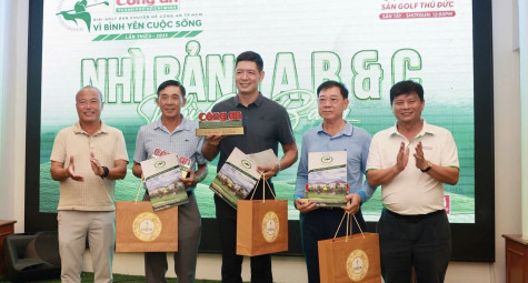 Tranh tài hấp dẫn tại giải golf "Vì bình yên cuộc sống" năm 2025