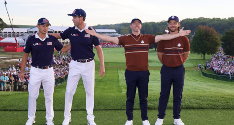 Ryder Cup 2025: Châu Âu đại thắng hai trận Foursomes 