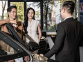 Ai được ưu ái nhất khi mua xe Mercedes?