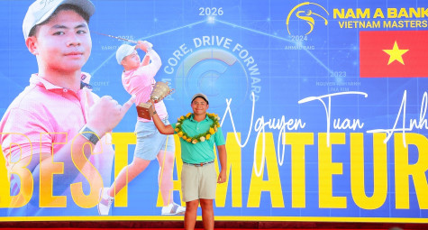 Nguyễn Tuấn Anh bảo vệ thành công danh hiệu Best Amateur Nam A Bank Vietnam Masters 