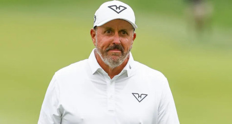 Phil Mickelson trở lại LIV Golf Nam Phi sau nhiều tháng vắng bóng