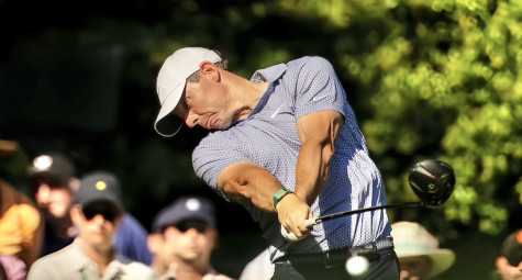 Rory McIlroy đang gặp khó trong kiểm soát cú swing như thế nào?