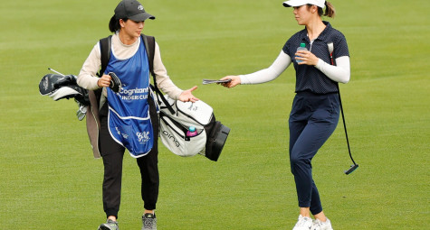 Nghề caddie và những góc khuất ít ai ngờ