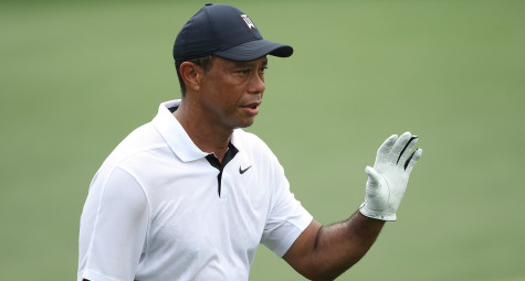 Tiger Woods hoàn thành phẫu thuật mắt cá chân, chưa xác định ngày trở lại 