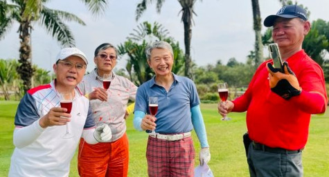 Golfer Đài Loan ghi điểm Hole in one tại sân golf Long Thành