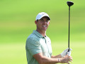Rory McIlroy nỗ lực duy trì vị thế sau 2 vòng Dubai Invitational