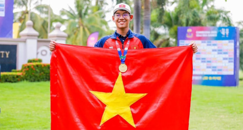 Vinh danh Huy chương Vàng SEA Games 32 Lê Khánh Hưng 