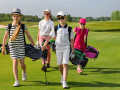 Lợi ích từ việc chơi golf cho trẻ em