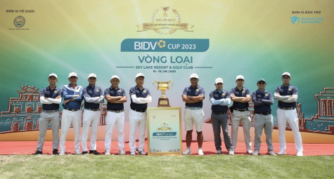 CLB họ Nguyễn Thăng Long dẫn đầu vòng 2 Giải Vô địch các CLB Golf Hà Nội mở rộng