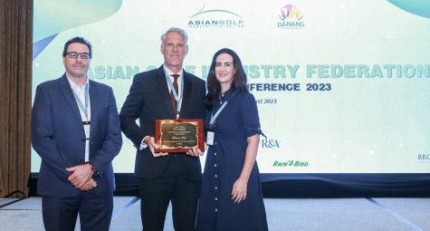 AGIF Honours Madam Nga and Walne