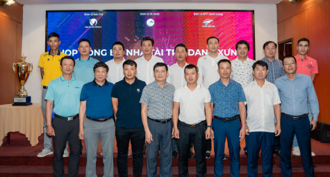 Khởi tranh giải VĐ các CLB Golf Quảng Bình - Tranh Cup Trường Thịnh