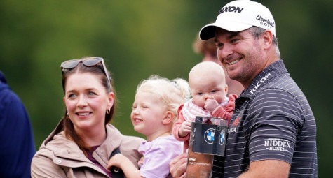Ryan Fox và cú lội ngược dòng chiếm ngôi vương BMW PGA Championship