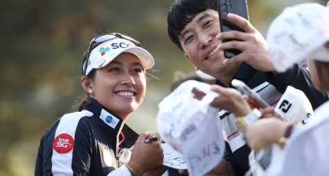 Atthaya Thitikul theo gót Tiger Woods và Lydia Ko trở thành golfer trẻ nhất thống trị đỉnh BXH Thế giới