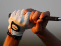 Sự khác biệt giữa lực cầm gậy golf mạnh, trung bình và yếu