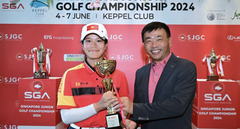 Nguyễn Viết Gia Hân đạt giải Nhất bảng B Nữ Singapore Golf Junior Championship 2024
