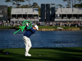 Giải mã cú đánh "ba phần tư" của Rory McIlroy tại The Players 2025