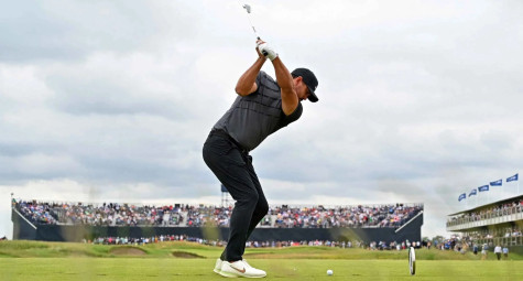 Swing của Brooks Koepka: Vì sao hiệu quả?