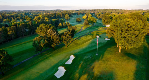 Hố 13 “quái vật" của sân Oak Hill Country Club