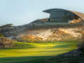 Hole of the Month: The Bluffs Grand Hồ Tràm Strip #8