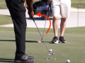 Bài tập gạt bóng bằng một tay của Tiger Woods liệu có hiệu quả?