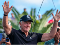 Greg Norman: "Không ai có thể nói tôi làm điều sai trái hay ngu ngốc!"
