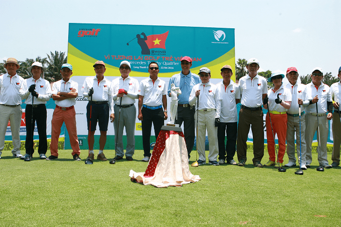 221 triệu đồng dành cho Quỹ Golf Trẻ từ giải golf “Swing for Vietnam” 2016