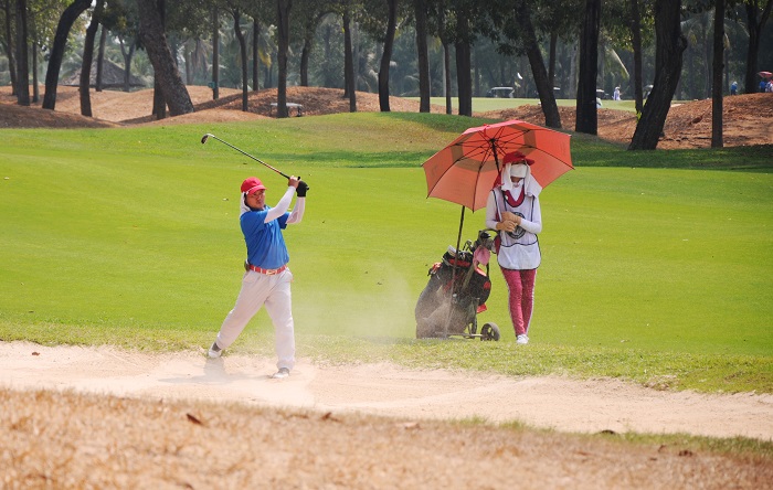 Golf thủ Andrew Hùng Phạm dẫn đầu BXH giải golf TP.HCM mở rộng 2016