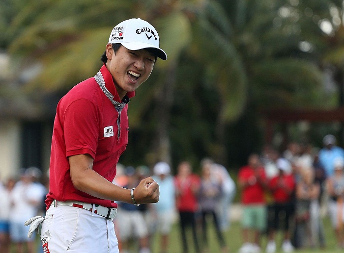 BEAU CHAMP, MAURITIUS - MAY 15: Jeunghun Wang during day 4 of the 2016 AfrAsia Bank Mauritius Open at Four Seasons Golf Club on May 15, 2016 in Beau Champ, Mauritius. EDITOR'S NOTE: For free editorial use. Not available for sale. No commercial usage. (Photo by Carl Fourie/Sunshine Tour/Gallo Images)